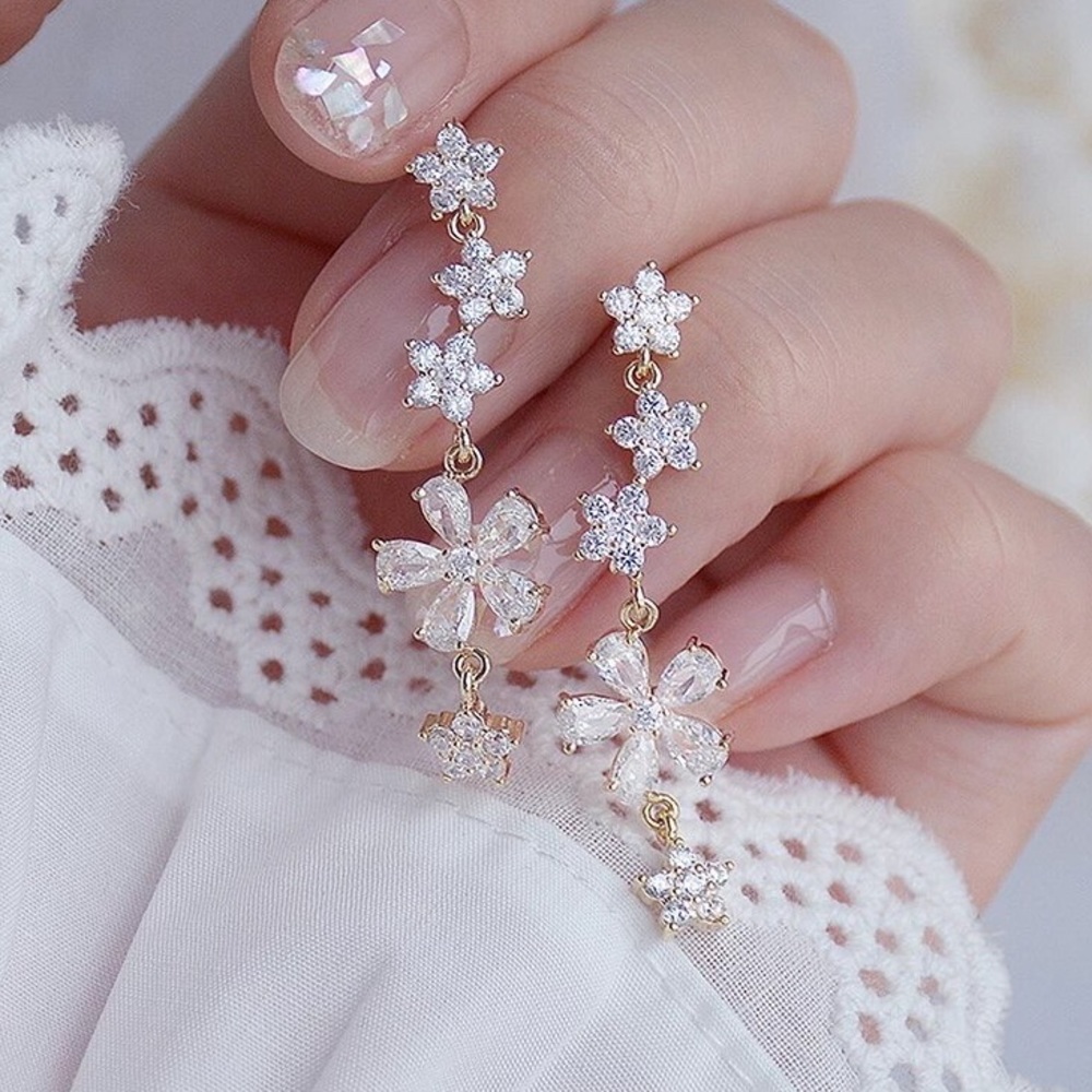 NEW - Luxury 14K Gold Plated Crystal Flower Dangle Earrings